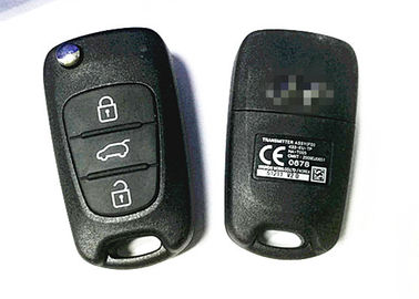 購入 46ヒュンダイI30のための破片PCF7936 3ボタンとのヒュンダイ黒いフリップ遠隔キーHA-T005 オンライン製造